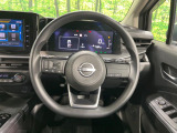 【ステアリングスイッチ】運転中、前方から目線をそらすことなく、オーディオ等の操作が可能な便利機能!安心&快適なドライブを演出してくれます♪