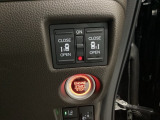 【両側パワースライドドア】です。リモコンや運転席のスイッチ操作で楽々自動開閉。