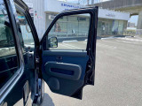ご遠方のお客様にも電話やメールやLINEにて車両のコンディションを詳細にご案内致します!お気軽にお問い合わせください!