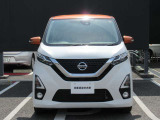 デイズハイウェイスターが入荷しました♪ボディーカラーはパールホワイトとオレンジのツートンカラー♪
