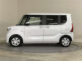 片側パワースライドドア付きだから、狭い駐車スペースなどでの 乗り降りラクラク!小さなお子さまのいるご家庭には嬉しい装備。