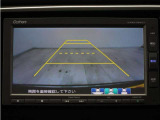 バックカメラ搭載です!車庫入れが苦手な人はもちろん、車両感覚に自信がある人にもお勧めです!見えない箇所が見えるようになるので、低い障害物や隠れてしまっている子供の存在等にも気付く事が出来ます。