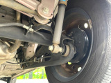 お車を安心してお乗りいただく為には、足回りの定期点検が欠かせません。サービスサポート(有償保証)では無料点検もご提供しており、安心のカーライフをお過ごしいただけるサポート体制が整っています。