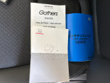 車両の取扱説明書、整備記録簿です。