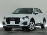 アウディ Q2
