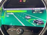 ●インテリジェントセーフティー:よそ見運転など、事故が起こる前に未然に警告やブレーキ作動をしてくれる便利な機能ですね!