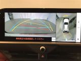 【パノラミックビューモニター】専用のカメラにより、上から見下ろしたような視点で360度クルマの周囲を確認することができます☆死角部分も確認しやすく、狭い場所での切り返しや駐車もスムーズに行えます。