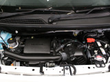 【エンジンルーム】Hondaならではの走り、i-VTECエンジン!街中や坂道での加速や高速道路での力強さが特徴です♪