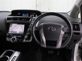 運転席廻りです。