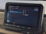 純正8インチナビです。フルセグTV・Bluetoothでお好きな音楽お聞きいただけます。