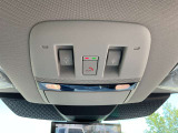 緊急時に専用のオペレーターに繋がるSOSコールNissanConnect・有料加入が必須となります。