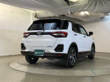 走りにこだわりながら収納力も持ち合わせたお車です。荷物を載せて軽快なドライブを楽しめますよ♪