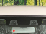 【スズキ セーフティサポート】走行中に前方の車両等を認識し、衝突しそうな時は警報とブレーキで衝突回避と被害軽減をアシスト。より安全にドライブをお楽しみいただけます。