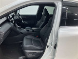 お車のご購入や整備・修理代のお支払にはトヨタのクレジットカード『TS CUBICカード』がお勧め。お買物の際にカードでお支払頂くとポイントが貯まり、トヨタのお店でカードご利用後ポイント還元ができます
