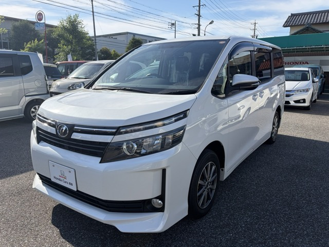 トヨタ ヴォクシー 