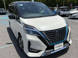 セレナ 1.2 e-POWER ハイウェイスターV 