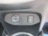 運転席側はシートヒーター付き
