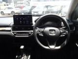 Honda車が初めての方にも扱いやすく分かりやすいインパネ周りと各種スイッチ類です