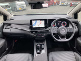全方位で視界が広い。気持ちがよくて、運転もしやすいコックピット