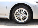 車両の内外装の状態は、第三者機関が発行している、「車両品質評価書」でも確認できます。お時間をいただきますが、傷の状態等を写真で個別にお送りすることもできますので、お気軽にお問合せください。