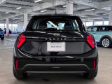 全てのMINIに全国のMINI正規ディーラーでご利用いただける保証をお付けしてご納車させていただいております(一部特殊車両を除く)。