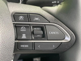【レーダークルーズコントロール】高速道路での長距離走行が楽に!!自動で速度を保つクルーズコントロールが、衝突軽減システムと連携し、前方の車両を感知して車間を保つように速度調節してくれます!!