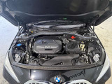 BMW 1.5L 直列3気筒ツインパワーターボ ガソリンエンジン :バルブトロニック(無段階可変バルブリフト)、ダイレクトインジェクションシステム、ダブルVANOS(吸排気無段階可変バルブタイミング)
