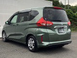 バックカメラが付いているのでバックでの車庫入れも安心です。