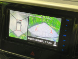 【アラウンドビューモニター】専用のカメラにより、上から見下ろしたような視点で360度クルマの周囲を確認することができます☆死角部分も確認しやすく、狭い場所での切り返しや駐車もスムーズに行えます。