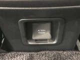 こちらのコンセントから電化製品が使えるので、アウトドアなどの日常使いから災害時などの非常時にも役立ちます!