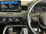 ホンダ純正メモリーナビ搭載なので、遠方へのドライブもお任せ下さい!ステアリング左手側にオーディオ関連のコントロールスイッチを配置しています。操作時は視線を逸らすことなく運転に集中できます