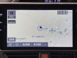 【純正ナビ】人気の純正ナビを装備しております。ナビの使いやすさはもちろん、オーディオ機能も充実!キャンプや旅行はもちろん、通勤や買い物など普段のドライブも楽しくなるはず♪