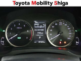 昼間でも夜間でもくっきり見やすい高質感メーター!