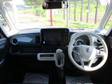 見晴らしがよく開放的な車内。視界も良好です。