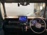機能的なコックピット。快適な運転を楽しめます。