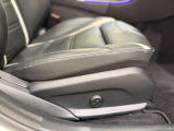 近年の自動車部品の耐久性は向上していますが、走行距離や時間による劣化や摩耗は避けられません。安心してメルセデス・ベンツのパフォーマンスを楽しむためにも、正規販売店でのメンテナンスをおすすめします。