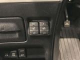 【シートヒーター】寒い日に重宝するシートヒーター!エアコンより早く温まってくれるので寒がりの人も安心ですね♪エアコンの温風は乾燥するから苦手、という方にもをおすすめです。
