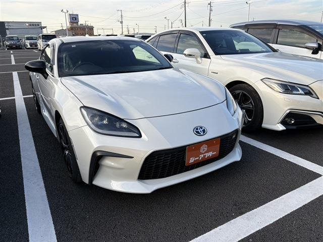 トヨタ GR86 