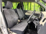 運転席シート廻りは使用感も少なく、良好な状態となっています。丁寧に使われていたことがよくわかりますね。