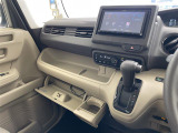 【 オートエアコン 】車内温度を感知して自動で温度調整をしてくれるのでいつでも快適な車内空間を創り上げます!