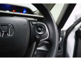 Hondaセンシングの機能のひとつ、アダプティブクルーズコントロール付!アクセルから足を離しても設定したスピードと前車との車間を保ち走行してくれます!車線維持もアシスト☆高速道路で疲労軽減ですね☆