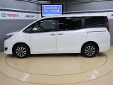 両側パワースライドドア付きだから、狭い駐車スペースなどでの 乗り降りラクラク!小さなお子さまのいるご家庭には嬉しい装備。