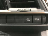 【オートライト】周りの明るさに応じて自動でヘッドライトの点灯・消灯ができる機能です!ライトの付け忘れ・消し忘れなどが無くなり、雨の日や夕方の走行も安心!トンネル通過時も便利ですね♪