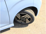 155/65R14タイヤ・純正アルミホイールです。スタッドレスタイヤや各種オプションのご注文も承っております(^^)!