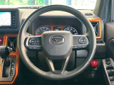 【純正革巻きステアリング】上質な革を使用することで、手にしっかり馴染みとても運転しやすいハンドルです♪