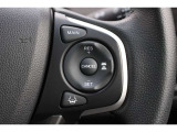 安全運転支援システムHonda SENSINGを搭載しております。衝突軽減ブレーキや誤発進抑制機能、アダプティブクルーズコントロールや車線維持など複数の先進技術で安心と快適なドライブをサポートします。