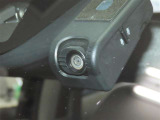 安心・安全なカーライフに必須のドライブレコーダーを装備!あおり運転や事故に遭遇した際の状況も映像で記録します。