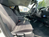 座り心地が良いシートなので長時間の運転でも快適にお過ごしいただけます。