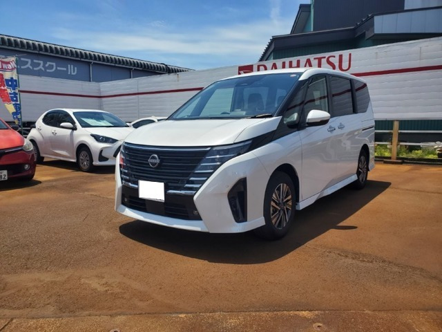 日産 セレナ 