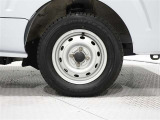 タイヤサイズは145R12 6PRです。
